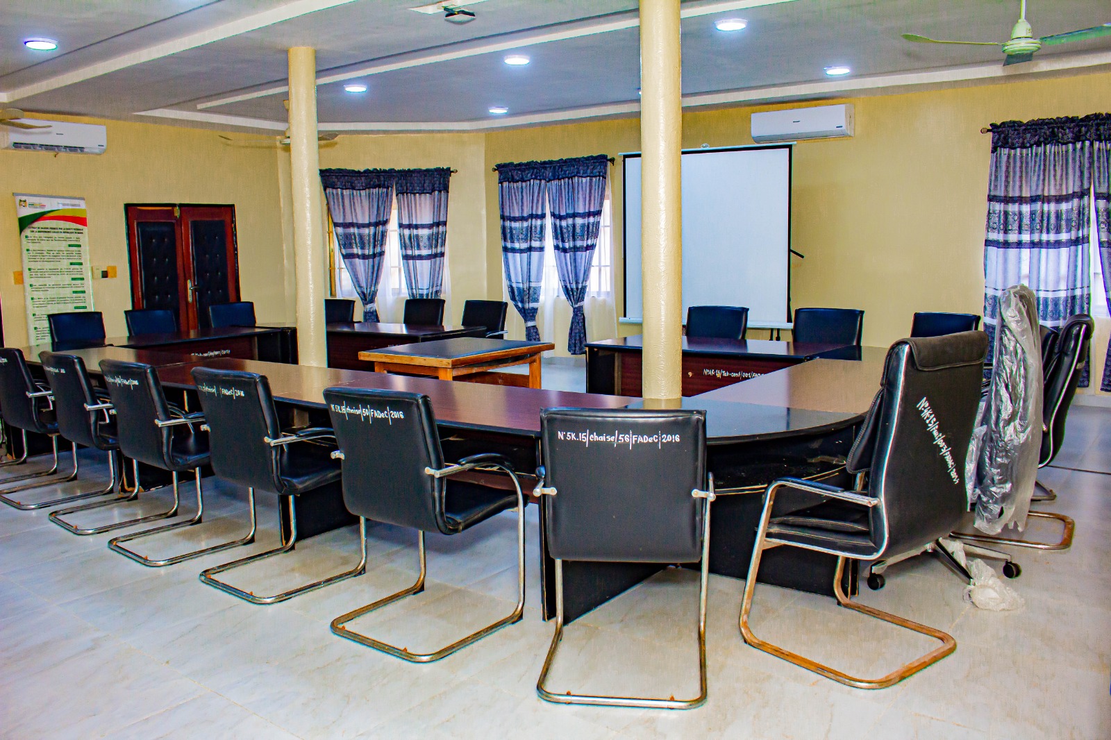 Salle de délibération de la Mairie de Savalou